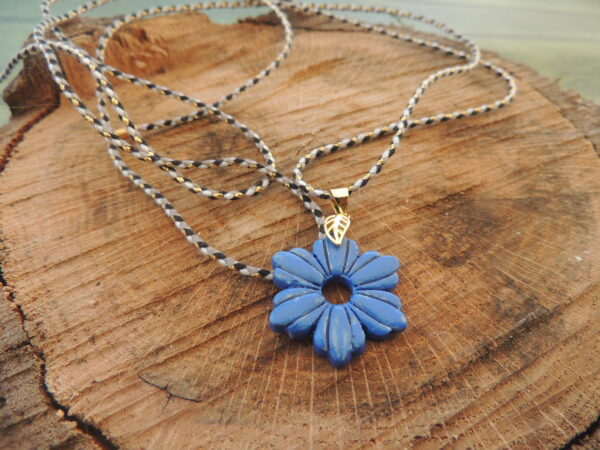 Bleu précieux Bleuet